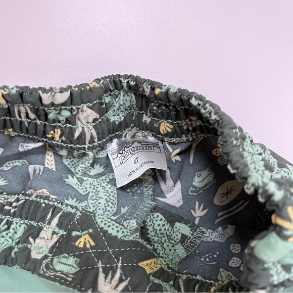 Patagonia Board shorts - Picture 2 of 4